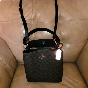 Coach bucket tote bag